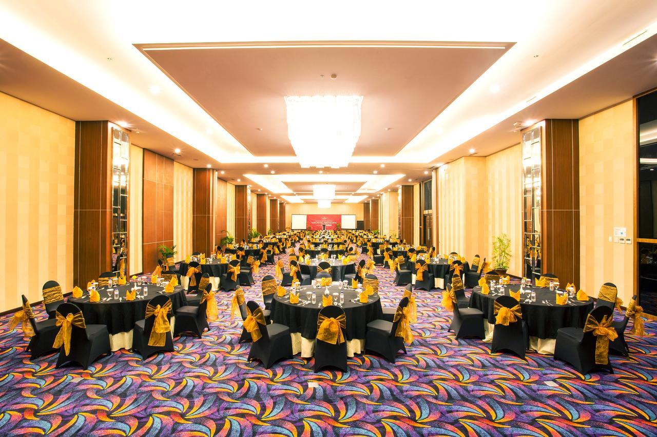 Tara Hotel Yogyakarta Tugu Exterior photo